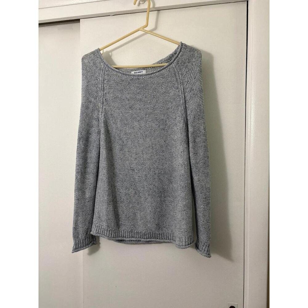 Old Navy sweater